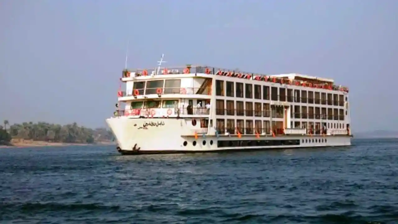 Nile Dolphin Cruise Trip