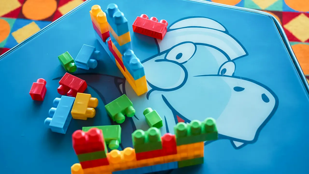 Favolosa Costa Favolosa: Luxurious cruise ship with elegant décor, comfortable cabins, and balconies. Offers premium services and modern amenities.